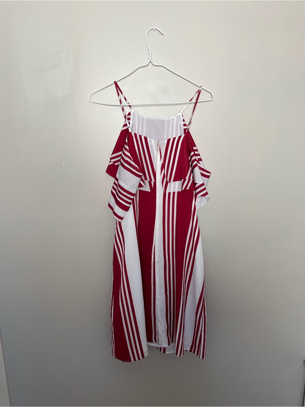 Banana Republic Red and White Striped Off Shoulder Mini Dress - Picture 3 of 3